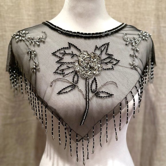 Black & Silver Beaded Sequin Mesh Pullover Capelet Collar Shawl - Picture 1 of 15
